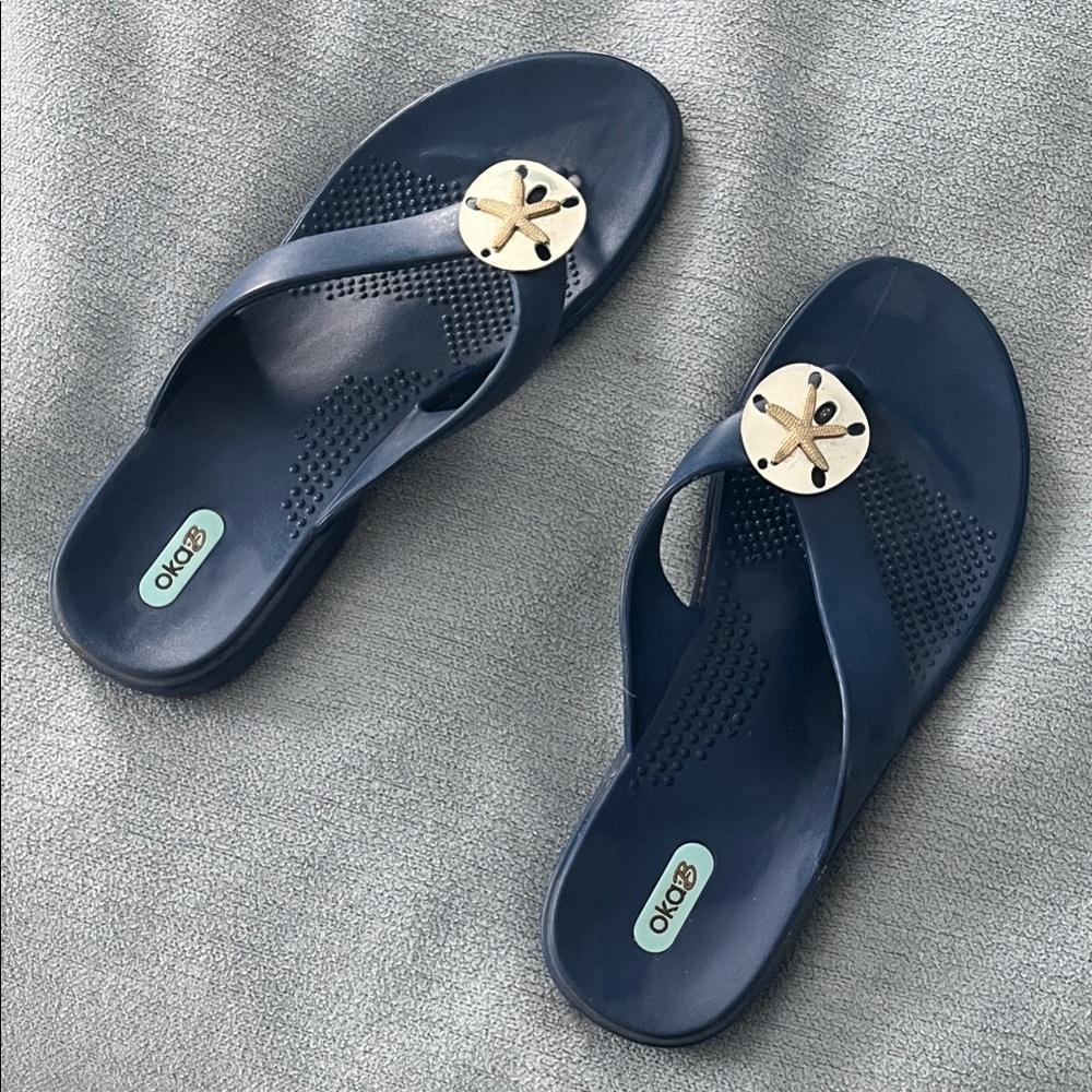 OKA b. Navy Jelly Sandal with Gold Sand Dollar Charm
